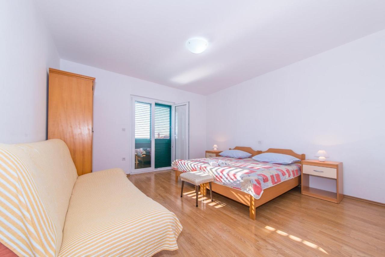 Apartment Villa Besker 마카르스카 외부 사진
