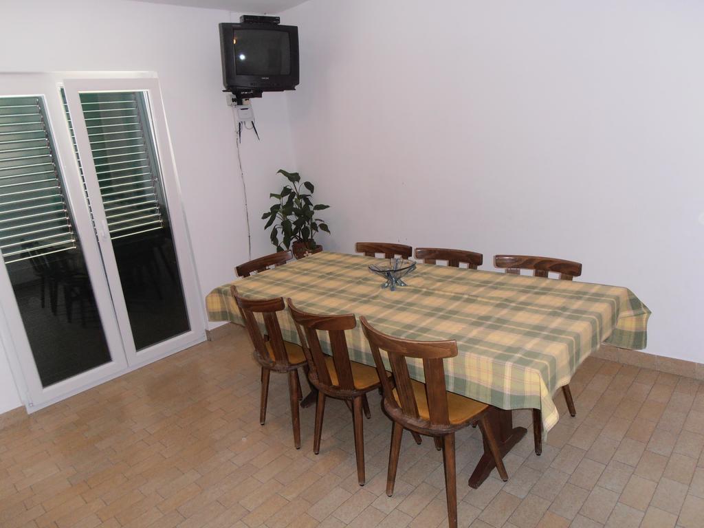 Apartment Villa Besker 마카르스카 외부 사진